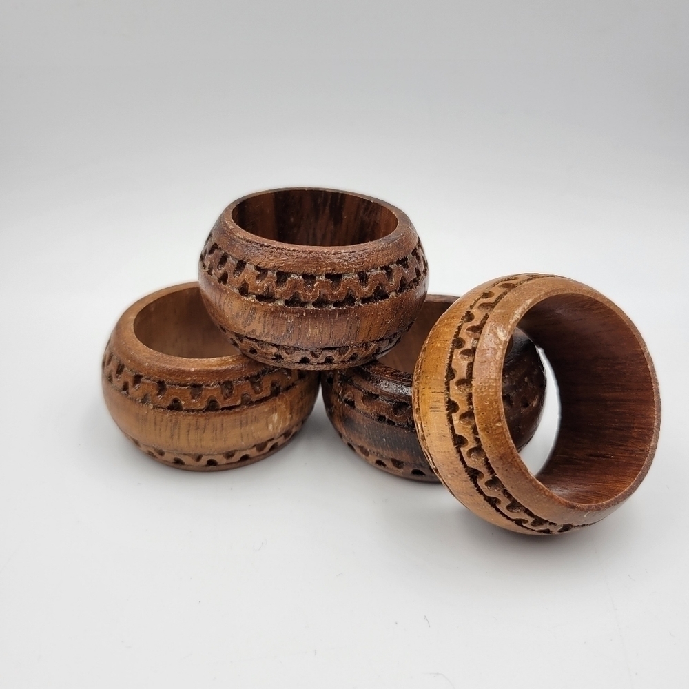 Vintage Mid Century Modern Wooden Napkin Rings (4) Made in the Philippines